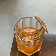 eight cafe กรุงเทพกรีฑา