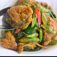 ลูกชื้น น้ำแข็งไส บ้านตาดม นครศรีธรรมราช