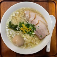 Hakata Ironman ทองหล่อ