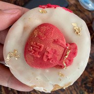 Hippo dough bts อโศก