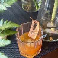 eight cafe กรุงเทพกรีฑา