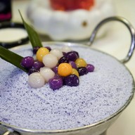 Snow Moon Cafe