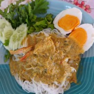 ข้าวแกงใต้เสาธง