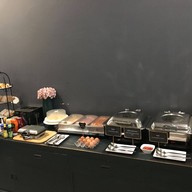 โรงแรมฮักนิมมาน