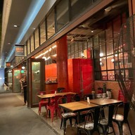 Beer Belly 72 Courtyard