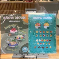 Snow Moon Cafe
