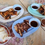 เมนูของร้าน ช้อนเงินไก่ย่าง