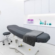 Amis Clinic