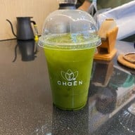ChaEn Matcha (ชาเอ็น) (ชาเอ็น มัทฉะ)  ซีซั่นมอลล์ อยู่ในโซนฟู๊ดคอร์ท ด้านใน Tops