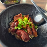 เมนูของร้าน อินทาวน์เนื้อตุ๋น