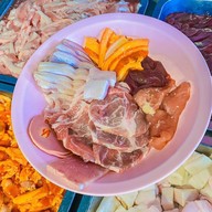 เมนูของร้าน หมูกระทะน้องม่อน ชลบุรี