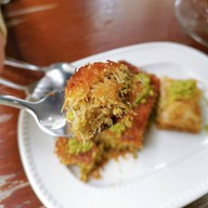 Borek Cafe&bakery สุขุมวิท 20