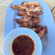 เมนูของร้าน ช้อนเงินไก่ย่าง