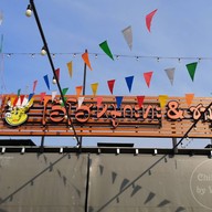 หน้าร้าน โอ้โหหมูกระทะ บ้านแหลม