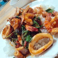 ครัวราดกะเพรา ลาดกระบัง 54