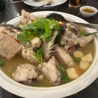ล่องเล ราไวย์ ซีฟู๊ด ล่องเล ราไวย์ ซีฟู้ด