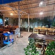 บ้านปลาจุ่ม