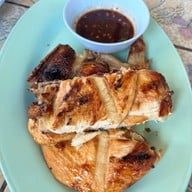 เมนูของร้าน ช้อนเงินไก่ย่าง