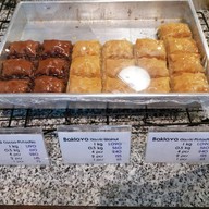 Borek Cafe&bakery สุขุมวิท 20