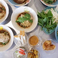 เมนูของร้าน กรุงเก่า"เตี๋ยวเรือ" ริมคลองมะขามเรียง สาขาใหญ่ริมคลองมะขามเรียง ต้นตำหรับ
