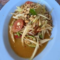 เมนูของร้าน ช้อนเงินไก่ย่าง