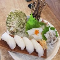 Sushi Nio ประชาชื่น