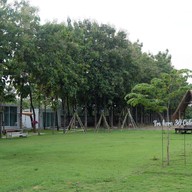 บรรยากาศ สามสิบ ไดร์ฟวิ่งเรนจ์ คาเฟ่&รีสอร์ท -