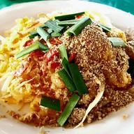 ผัดไทยวัดท้องคุ้ง