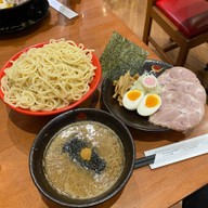 Ikkousha ramen (อิคโคฉะ ราเมน) ทองหล่อ