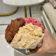 Ampersand Gelato Cloud Kitchen (Sathon)