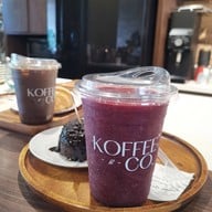 Koffee & co. สนามเป้า