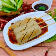 ทอดมันย่าง ลูกชิ้นปิ้งน้ำจิ้มรสเด็ดร้านแม่อร