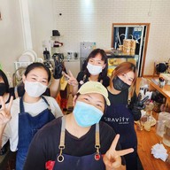 GRAVITY CAFE & BISTRO พระสิงห์