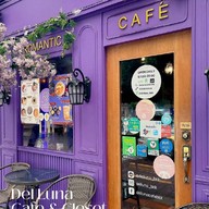 หน้าร้าน Del Luna Cafe  คาเฟ่ขนมเกาหลีและของขวัญ ลาดกระบัง