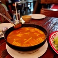 แสงทองโภชนา
