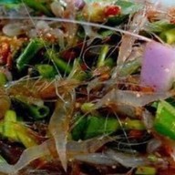 ยำกุ้งเต้น  ลองยำกุ้งเต้นสายใต้เซ็นเตอร์