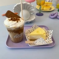 Sunny Flavour Cafe ประดิพัทธ์17
