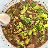 ก๋วยเตี๋ยวเรืออยุธยา ป้าสังวาล บางบัวทอง บางบัวทอง