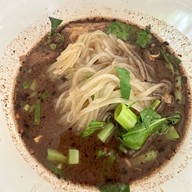 ก๋วยเตี๋ยวเรืออยุธยา ป้าสังวาล บางบัวทอง บางบัวทอง