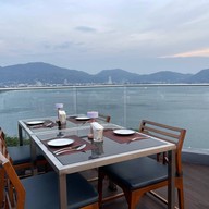 Malika Sky Bar By Kalima Resort