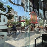 True Coffee เอท ทองหล่อ