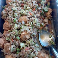 เฮียอู้ดข้าวขาหมูข้าวมันไก่