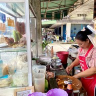ก๋วยเตี๋ยวป้าเจียร