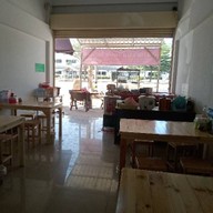 เกาเหลาเนื้อ ก๋วยเตี๋ยวหมูน้ำตก อาหารตามสั่ง