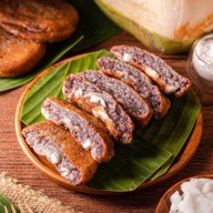 ขนมบ้าบิ่น บ้านจันทิมา  (สาขาเซ็นต์หลุยส์3) หวานน้อย อร่อยมาก