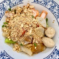 ก๋วยเตี๋ยวป้าเจียร