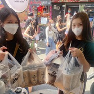 Moma's Bubble Tea Bar มอมาร์สชานมไข่มุก วังหลัง