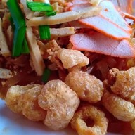 ผัดไทย - หอยทอด หน้าเพชรจริก ( แม่เล็ก เพชรบุรี)