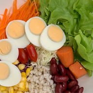 ข้าวหน้าไก่ย่าง ลูกชิ้นปิ้ง น้ำจิ้มรสเด็ด เจ็ดย่านน้ำ เจ้าพระยาทาวน์