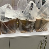 Moma's Bubble Tea Bar มอมาร์สชานมไข่มุก วังหลัง